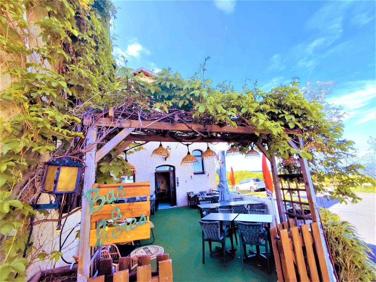 Gabrielle Hotel Егин Екстериор снимка